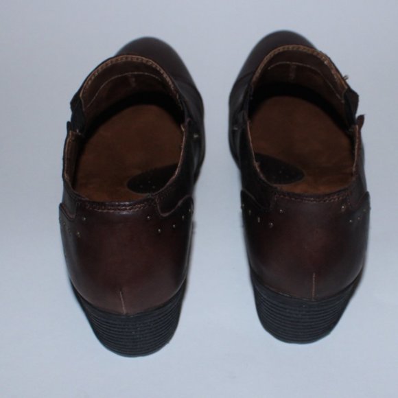BORN B.O.C. womens slip on ankle boots Sz. 9.5M - Picture 5 of 7